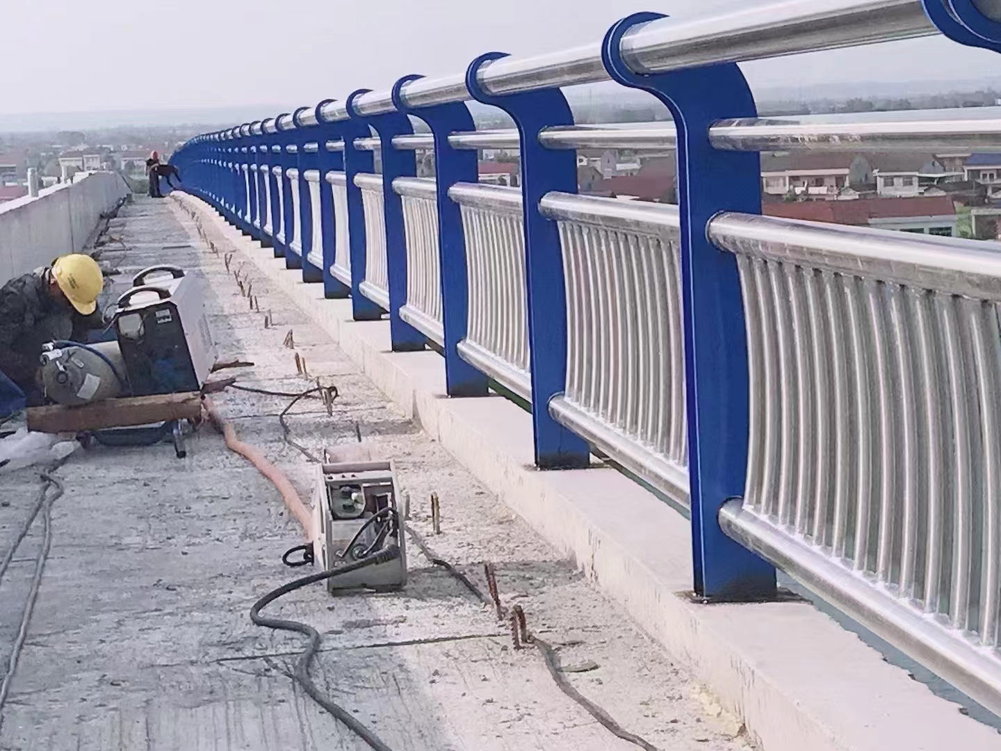 ����ֻ���